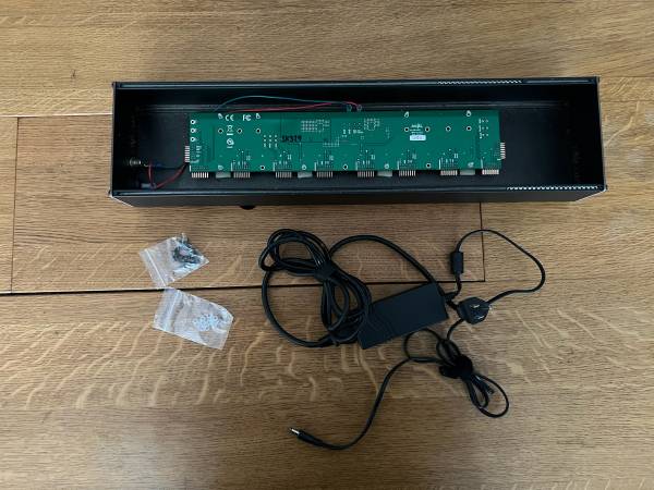Make Noise Powered Skiff (Eurorack) 1