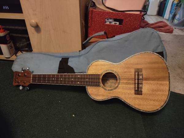Kohala koa wood ukulele
