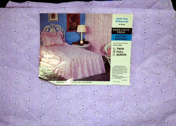 Lavender lace full size quilted bedspread 1