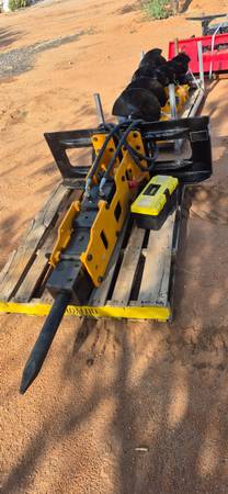 Skidsteer attachments 1