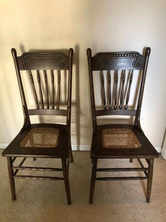 antique chair 1