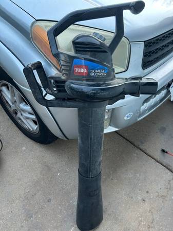 Toro electric corded blower/ vacuum 1