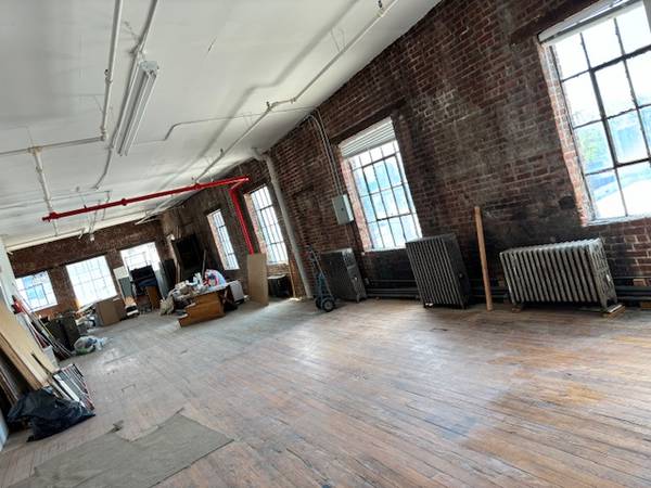 $3,895 / 2500ft2 - 2500 sf Commercial Loft (Astoria)63661238824705120