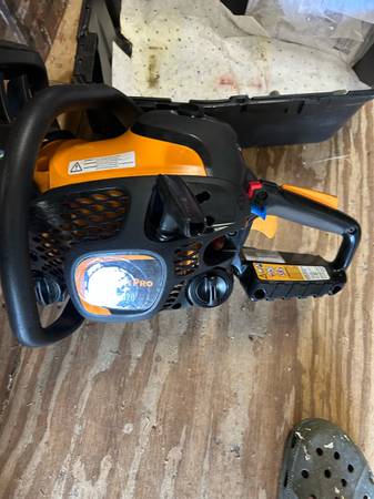 Poulan pro chainsaw 1