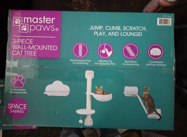 Wall shelves for cats 1