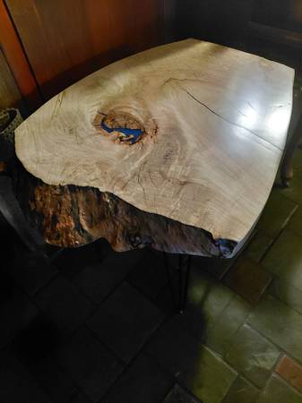 Live Edge Maple Side Table 1
