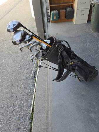 Complete Men's Golf Club Set + Stand Bag - Ready to Play! 1
