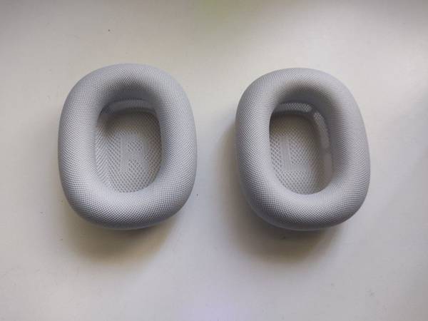 AirPods Max Ear Cushions  For Sale - $20 (Los Angeles)63471472386691121