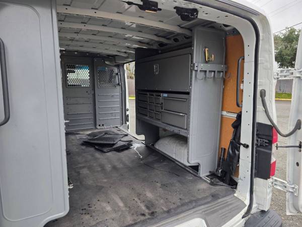 2017 Nissan NV 1500 SV - Photo 12