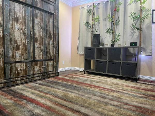 Looking For A Responsible Roommate 1