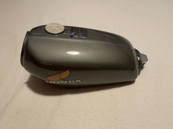 1974 ホンダxr75k1 ガソリンタンク 1974 Honda XR75 Fuel Tank OEM - motorcycle parts - by owner
