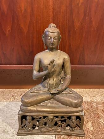 Vintage antique Buddha statue very heavy  14” 1