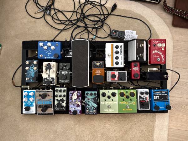 experienced indie/emo/alt guitarist looking for band 1
