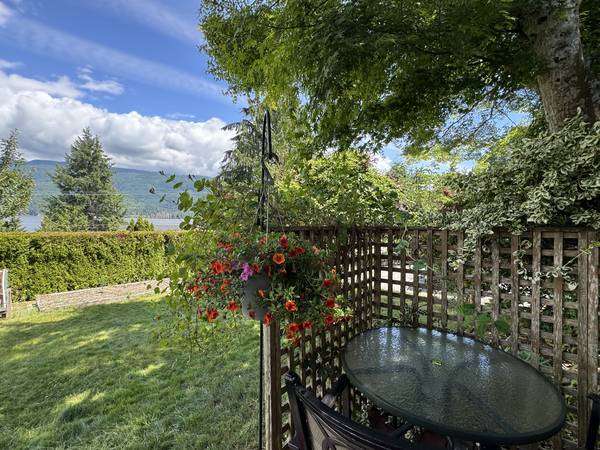 3 bdr 2 bath house in Sechelt 3