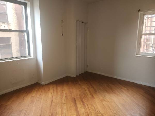 $2,000 / 1br - Very Nice Bright Apt.in quiet building (East Harlem)63854384053507122