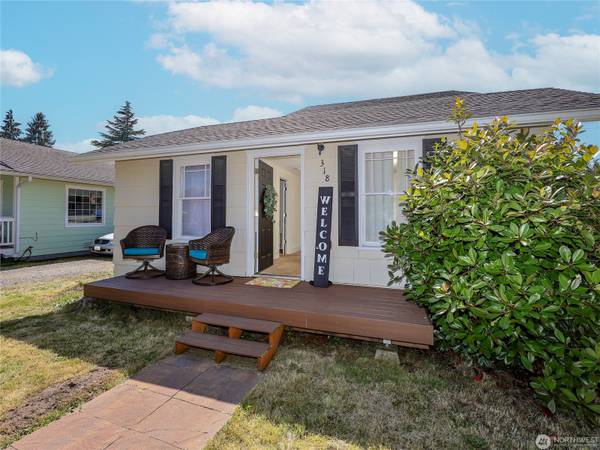 $389,000 / 1br - clean ready to go Ranch style home with shop and alley access (Arlington)64146816830337120