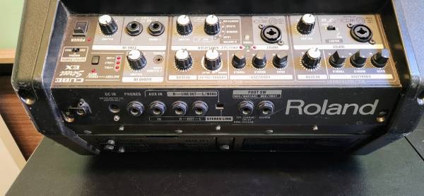 Roland Cube Street EX Battery Powered Stereo Guitar Amplifier with