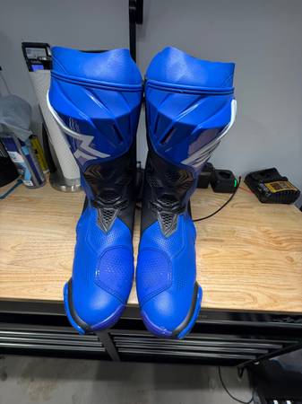 ALPINESTARS Supertech R Motorcycle Boots (Blue) 1