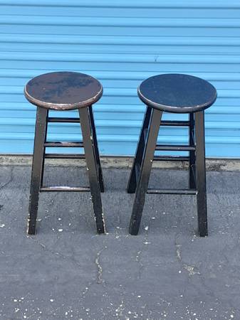 Counter stools / Plant stands 1