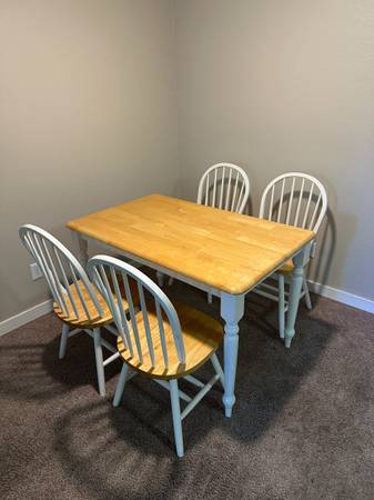 Dining table and chairs set for sale 1
