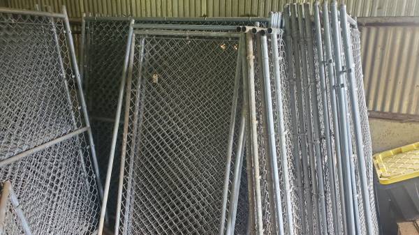 Dog Kennel / Fencing / Security / Dog Run / Panels / 1