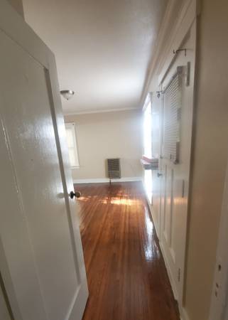 $1,900 / 1br - 750ft2 - 1+ habitación dúplex (West Adams)63998153357186121