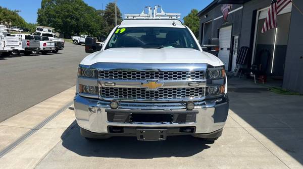 2019 Chevrolet Silverado 2500HD - Photo 3