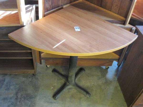 greet half Dinning display corner table storage shelf $20.ea firm 1