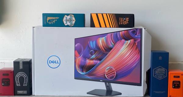 Se venden Más De 500 botellas por cierre de negocio 1