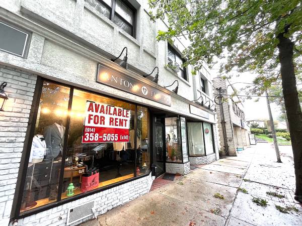 VALHALLA STOREFRONT FOR RENT – GORGEOUS BUILD OUT – LOTS OF PARKING
$2,500
                        Valhalla, NY VALHALLA STOREFRONT FOR RENT – GORGEOUS BUILD OUT – LOTS OF PARKING
$2,500
                        Valhalla, NY