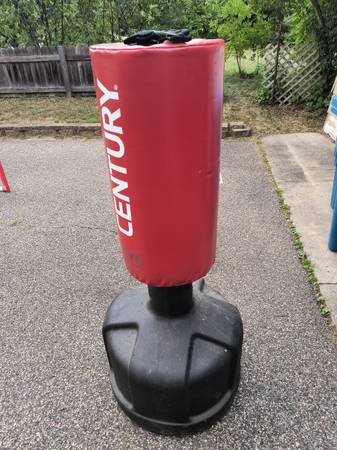 Punching bag with stand 1