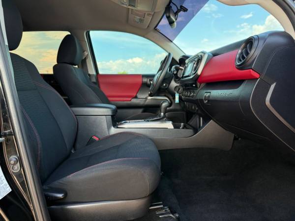 2017 Toyota Tacoma Double Cab - Photo 15