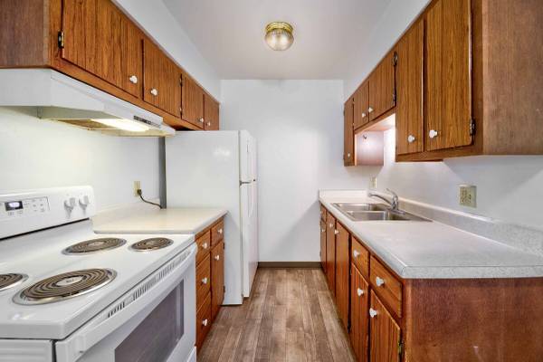 $100 / 1br - 525ft2 - Great Senior Community, Income Based, Call for Leasing Details (Campbellsport)63838112191489120