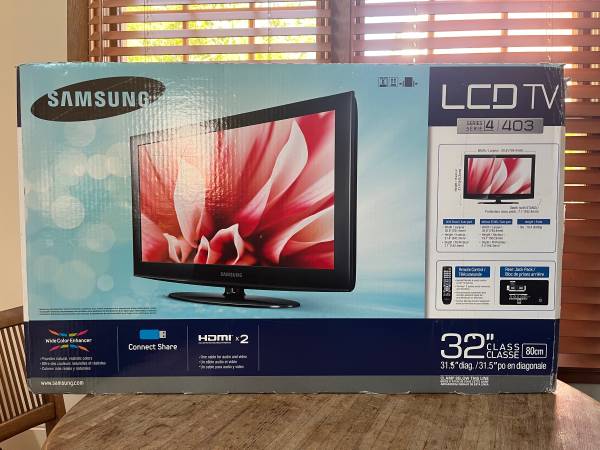 Samsung LCD Television 1