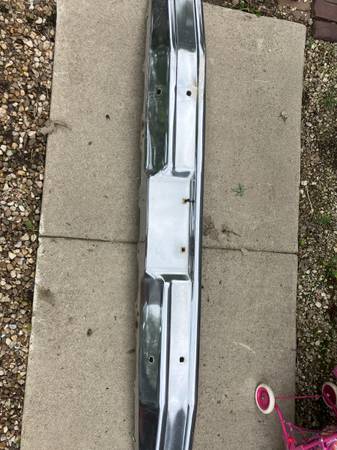 1980 1986 Ford pick up bullnose Bronco bumper OE 1