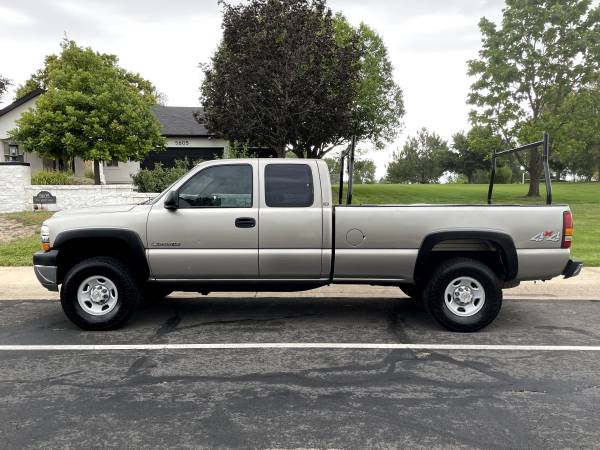 2002 Chevrolet Silverado 2500 4x4 - Photo 2