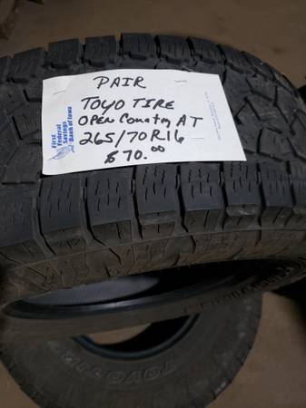Used pair Toyo  265 70 16 1