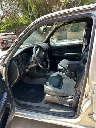 2000 4Runner SR5 2WD - $4,500 (Los Angeles)63624631933953124