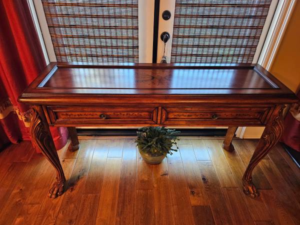 Distressed console table with 2 drawers 1