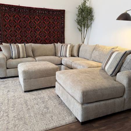 Big Sectional Couch with Ottoman - Delivery available 1