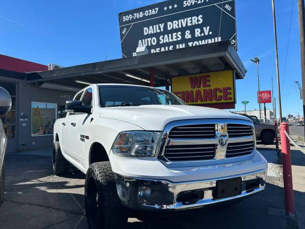 2015 Ram 1500 Crew Cab - Financing Available! 1