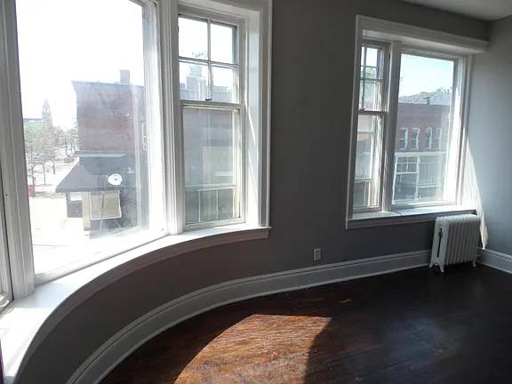 $1,325 / 2br - 1000ft2 - 2Bed w/ **Gorgeous View of Elmwood & Bidwell** (Buffalo)63925204355203120