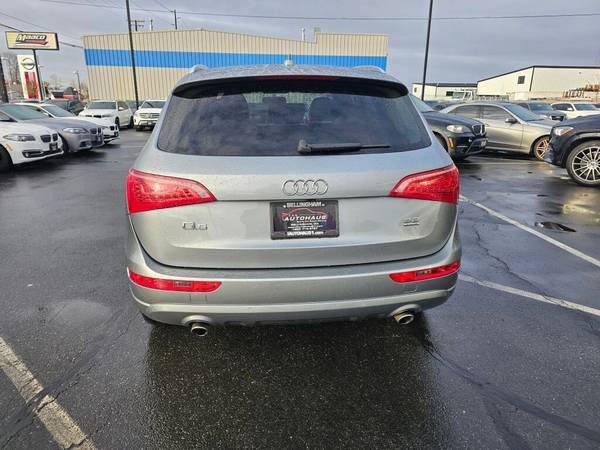 2011 Audi Q5 Premium Plus - $12,999 (Pre-Owned Luxury)63622858120193123