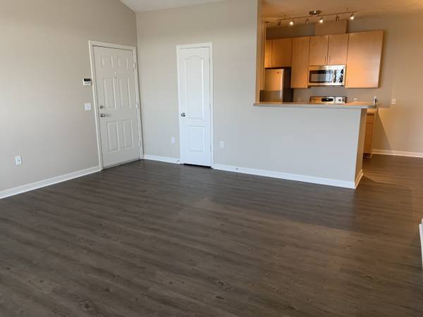 $1,550 / 2br - Amazing 2bed 2bath Available soon!! Awesome community amenities!!63681660078595120