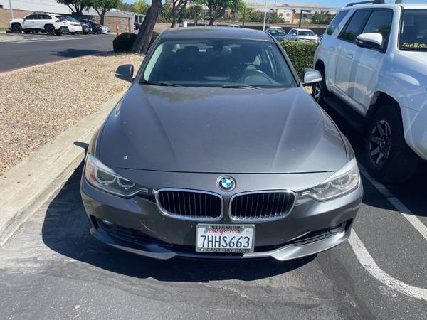 Sedán BMW Serie 3 de 2014 - $9,998 (_BMW _ _ 3 Series _)63470901212163121