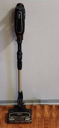 Shark Rocket Corded Folding Bagless Stick Vacuum Cleaner 1