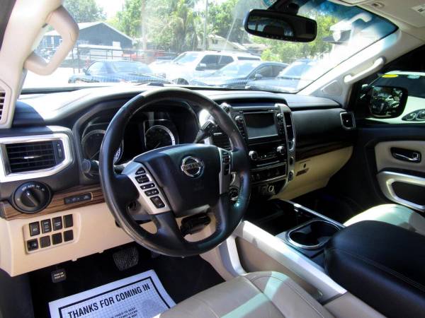2017 Nissan Titan Platinum Reserve - Photo 14