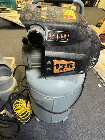 AIR COMPRESSOR 1