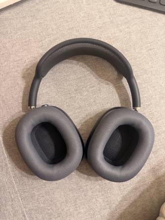 AirPod Max 2 1
