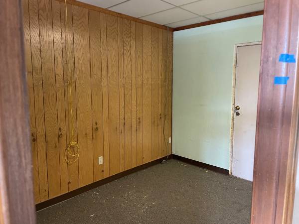 $2,800 / 1620ft2 - Retail Space (Wheat Ridge)63736253442561124